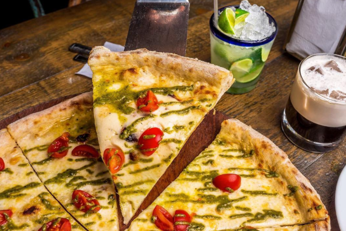 This Restaurant Just Launched All-You-Can-Eat Vegan Pizza Mondays
